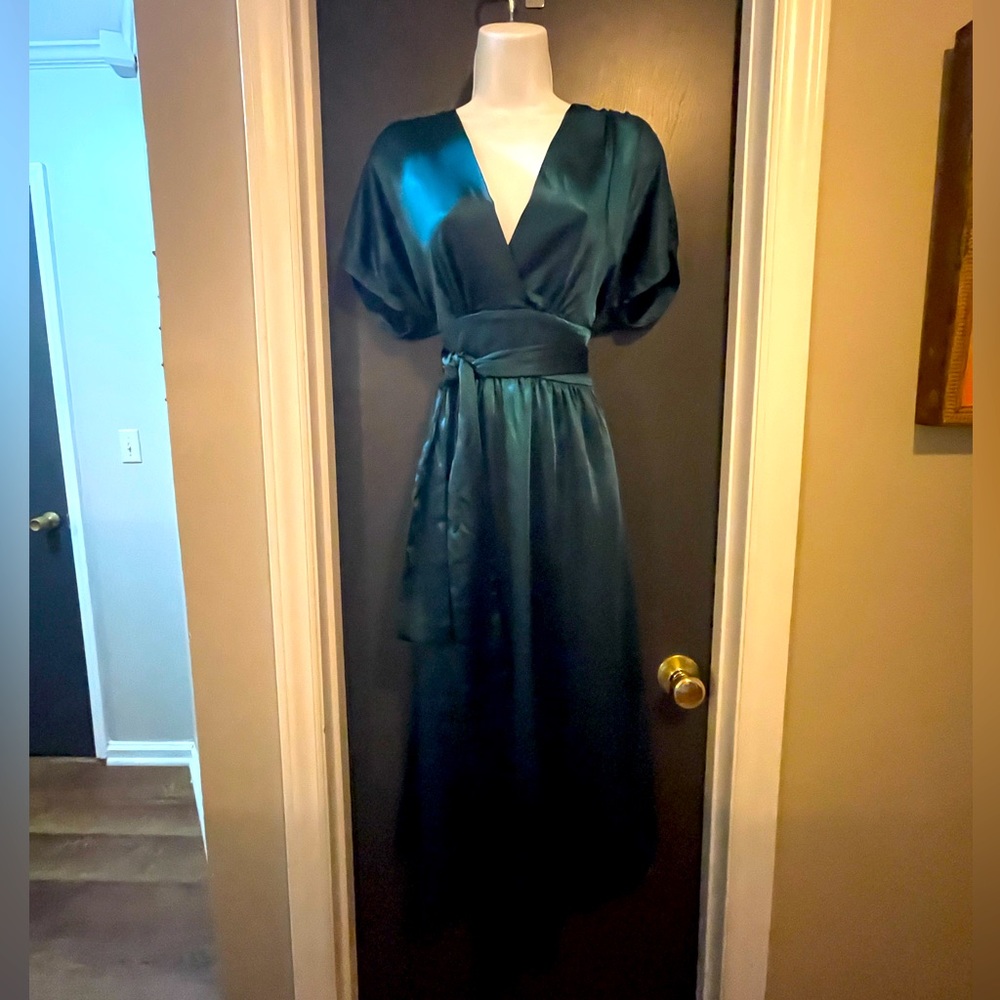Retro-Styled Satin Gown